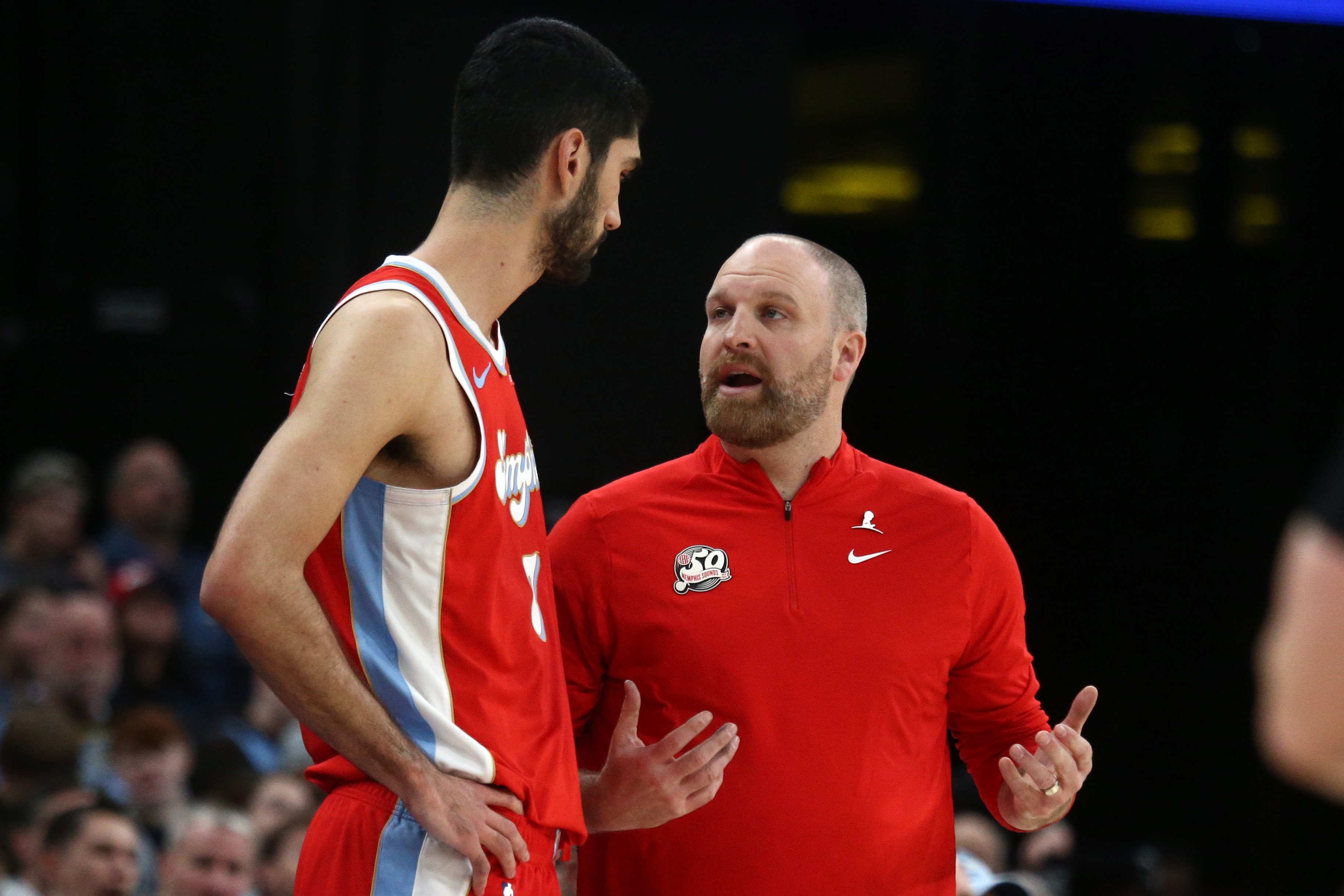 ESPN:灰熊之前换了詹金斯身边大部分助教 新助教改了球队打法